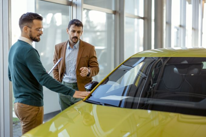 MASTERLEASE_buying_a_new_car_source.jpeg
